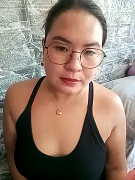 Amazingurlx online show from April 2026 05:16:01 AM