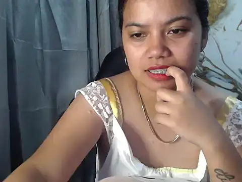 deseyy online show from April 2026 06:52:01 PM