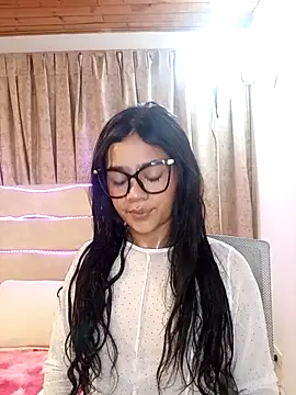 baby-skinnd online show from April 2026 02:15:02 PM