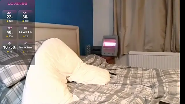 Pauly Andrew online show from April 2026 08:06:02 PM