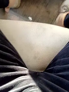 oneeyedwonder96 online show from April 2026 03:53:02 AM