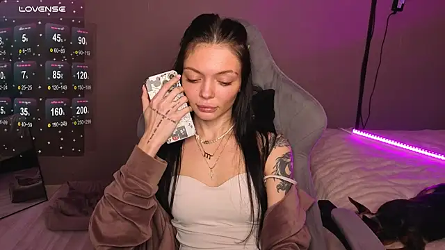 SweetMary adam online show from April 2026 06:10:01 PM