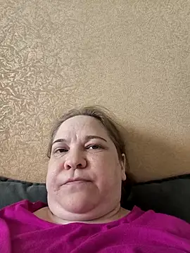 Snapshot of _Yourpussy_ chatting on May 2026 09:37:02 AM Yourpussy online show from May 2026 09:37:02 AM