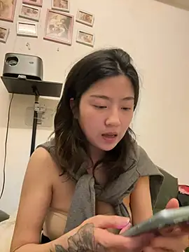 Olivia PINK0322 online show from April 2026 01:27:02 PM