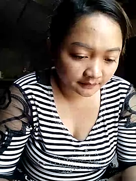 Beauty-girl- online show from April 2026 01:22:02 AM