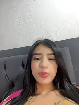 Hannaa blondee online show from April 2026 12:32:01 AM