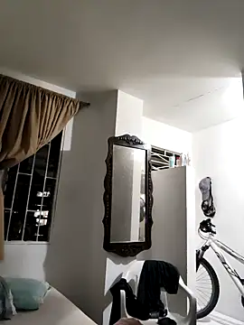 Marianatrans01 online show from April 2026 06:52:01 AM