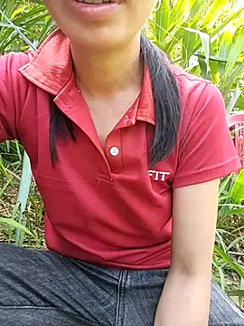 Snapshot of Lucky-beo chatting on May 2026 01:13:01 AM Lucky-beo online show from May 2026 01:13:01 AM