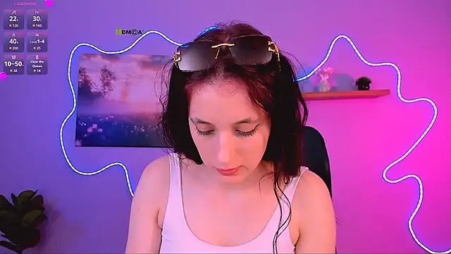 nami glow online show from May 2026 11:12:01 PM