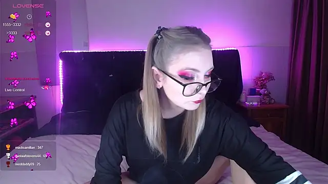 ammyska online show from April 2026 02:39:01 AM