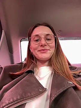 FReyja 44 online show from April 2026 09:56:01 AM