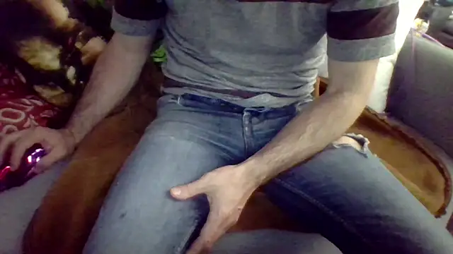 ACruoreX online show from April 2026 12:02:02 AM