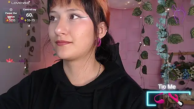 eyes moonn online show from March 2026 11:21:01 AM