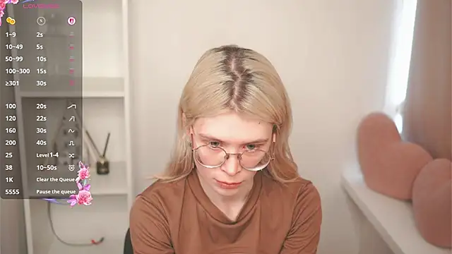 CarleySuski online show from April 2026 04:56:01 AM