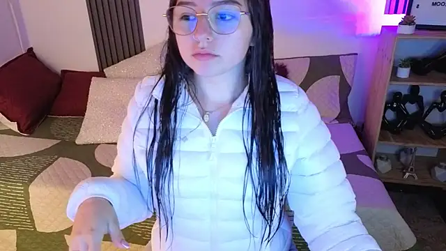 Evelyn Liss online show from April 2026 12:28:02 PM