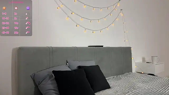 meowchaa online show from April 2026 05:12:02 PM