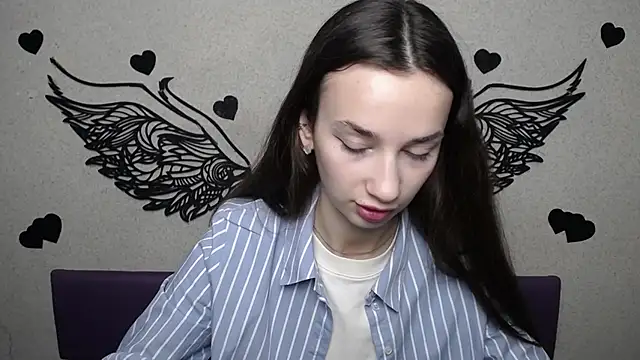 Je55icaBreeze online show from March 2026 11:43:02 AM