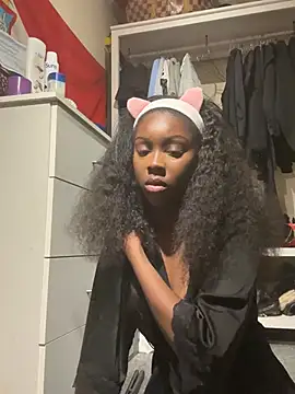 k ashantixx online show from April 2026 08:09:01 PM