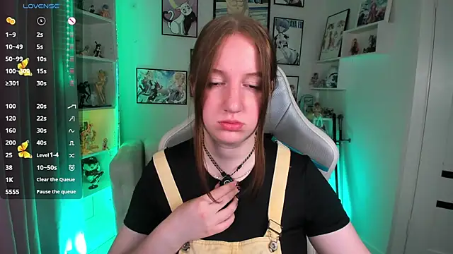 Snapshot of Elisabeth_Binder chatting on July 2026 03:46:02 AM Elisabeth Binder online show from July 2026 03:46:02 AM