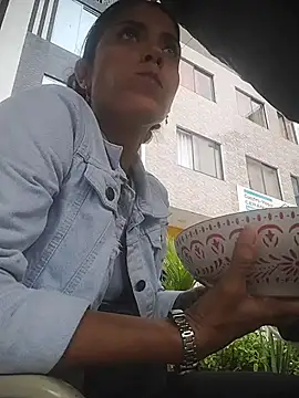 wet vika online show from April 2026 01:45:02 PM