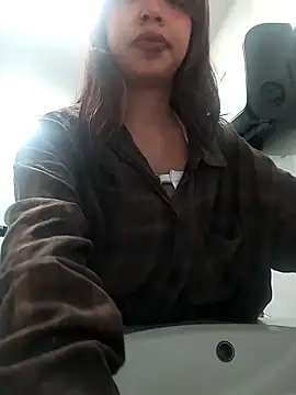 Atenea 7 online show from April 2026 07:43:01 PM