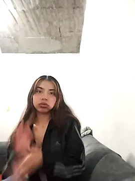 Atenea 7 online show from April 2026 07:55:02 PM