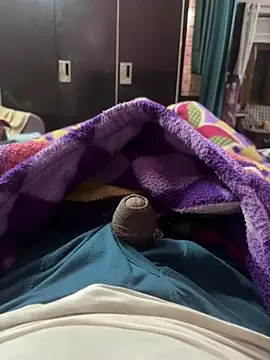 SingleBoy66666 online show from April 2026 07:52:02 PM