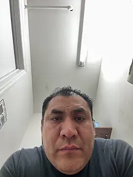 Crossroads5214 online show from April 2026 09:50:02 PM