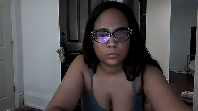 biancadoesit online show from April 2026 09:39:33 PM