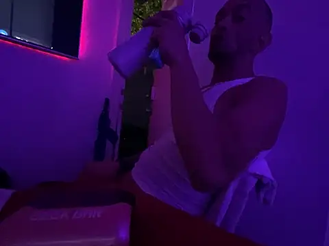 hpcouplee420 online show from April 2026 05:59:01 AM