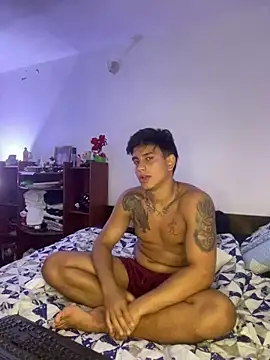 Maximiliano walker online show from March 2026 04:23:01 AM