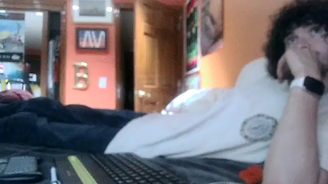 Teddy4420 online show from April 2026 01:50:01 AM