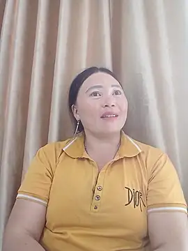 Lily Daisy online show from April 2026 02:53:02 AM