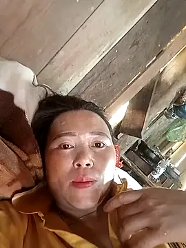 Lily Daisy online show from April 2026 05:41:01 AM