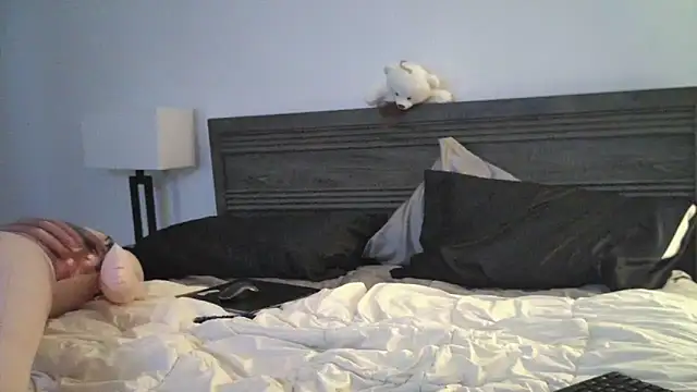 Cutecamboy4you online show from April 2026 04:34:02 PM