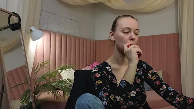 emma chaser online show from April 2026 02:51:02 AM