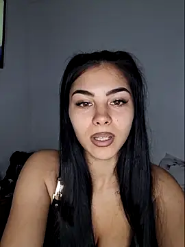 Crissdesire online show from March 2026 09:20:02 PM