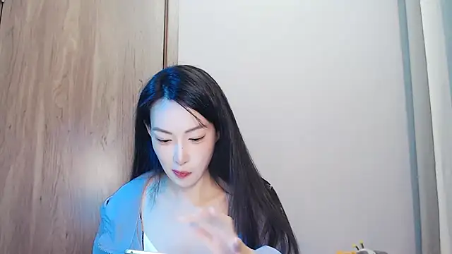 anan 882 online show from April 2026 02:03:02 AM