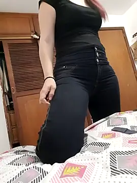 Julietta mx online show from April 2026 07:07:02 PM