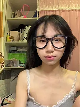nina5201 online show from May 2026 07:00:01 PM