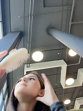 AnitaFly online show from April 2026 10:54:01 AM