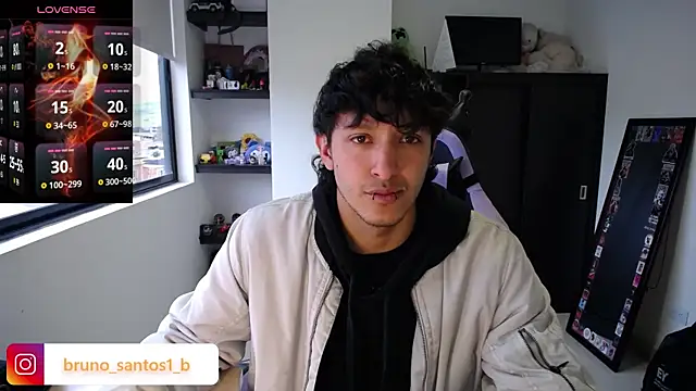 Bruno santos1 online show from April 2026 11:43:01 AM