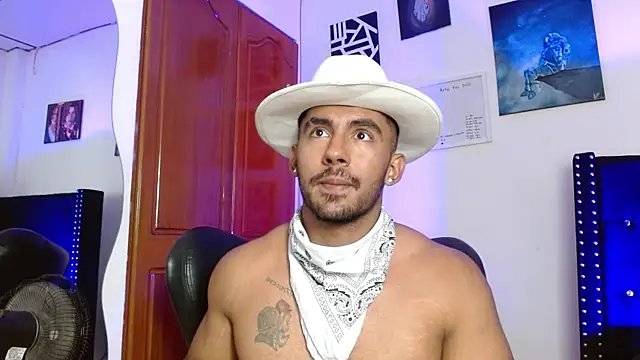 romanpearce  online show from April 2026 05:53:02 PM