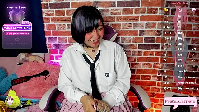 fresa Wafflera online show from April 2026 07:58:01 PM