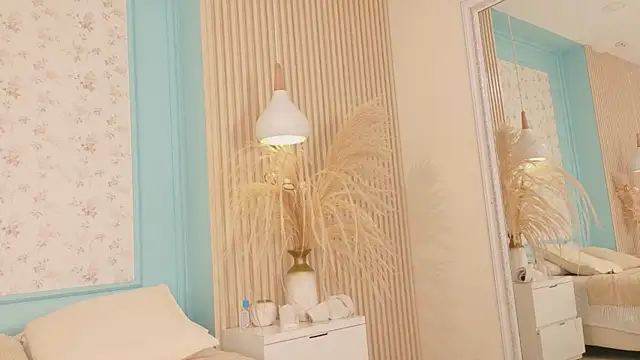 SarayCortez online show from April 2026 08:17:01 PM