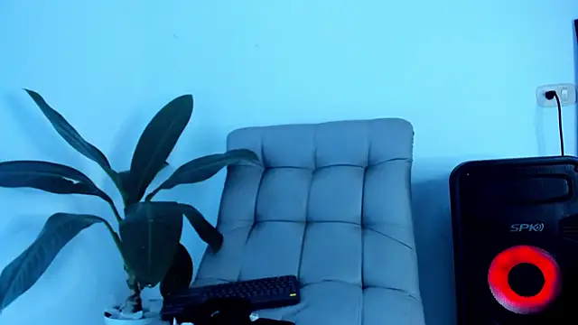 DakotaStills  online show from March 2026 02:18:01 PM