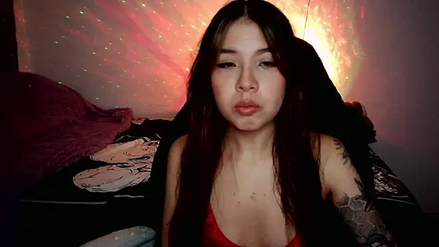 JulietaaVitelli online show from April 2026 01:11:01 AM