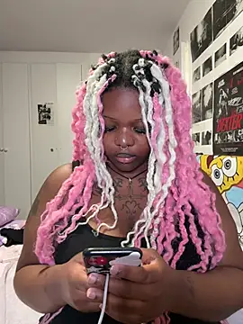 Nyla xox online show from April 2026 09:56:01 PM