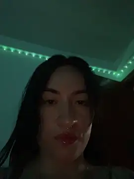 kimberly peter online show from April 2026 01:09:02 PM
