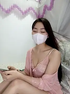 Snapshot of Xiangchuu chatting on April 2026 05:43:02 PM Xiangchuu online show from April 2026 05:43:02 PM